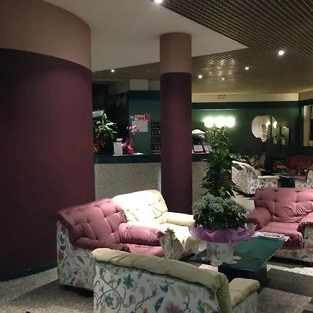 Plaza 3* Дезенцано-дель-Гарда